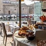 Grotta لاتيزي