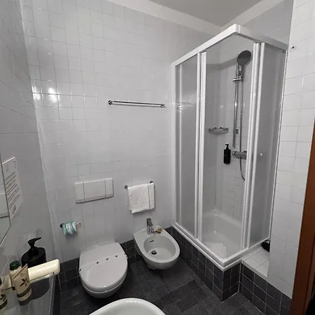 Отель Grotta 3*