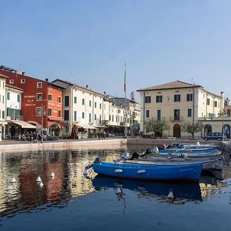 Ξενοδοχείο Grotta 3*