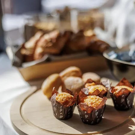 Grotta Ξενοδοχείο Λατζίζε