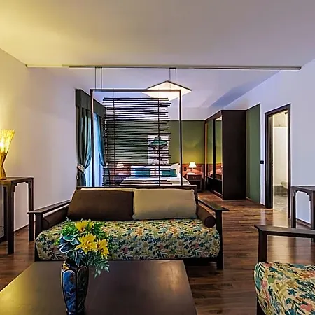 Grotta 3* Lazise