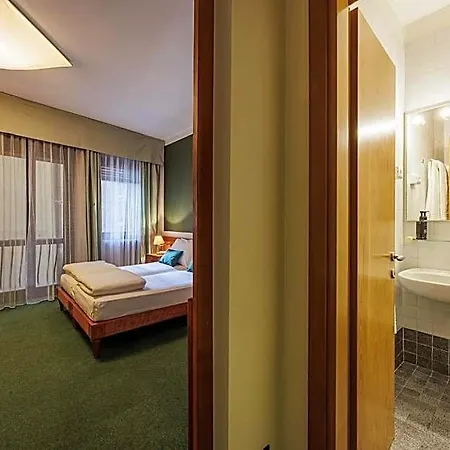 Hotell Grotta Lazise