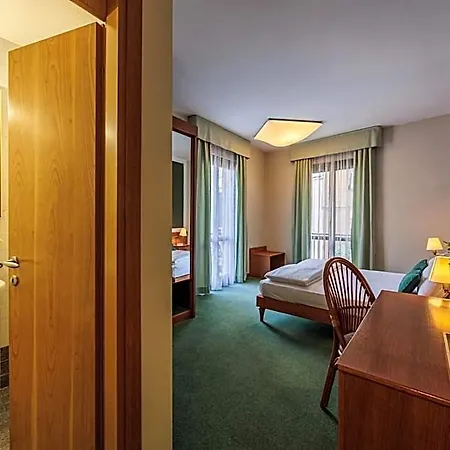Grotta Hotell Lazise